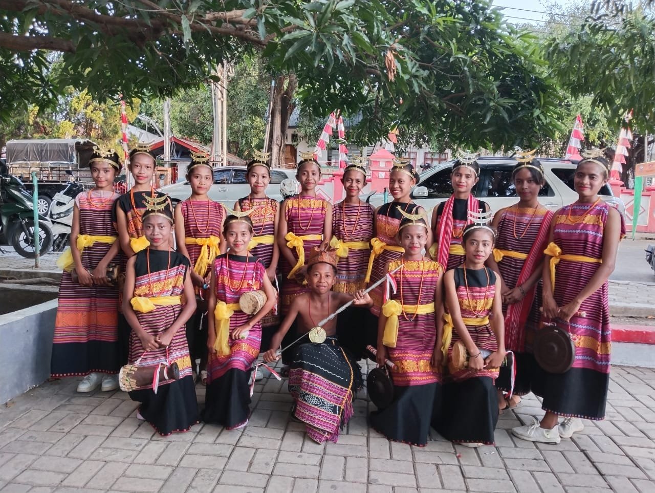 Pertunjukan Tarian Likurai