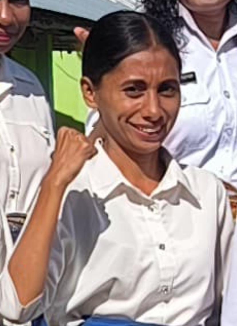 Yolenta Labes, S.Pd
